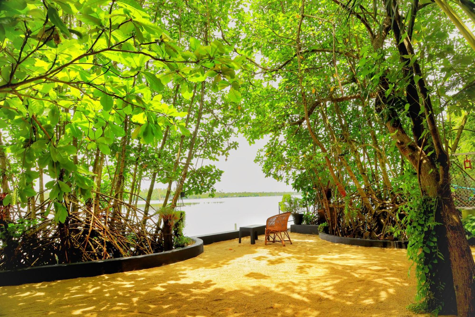 Lakefront Beach Homes Cherai Beach ภายนอก รูปภาพ